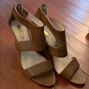 Tan wedges